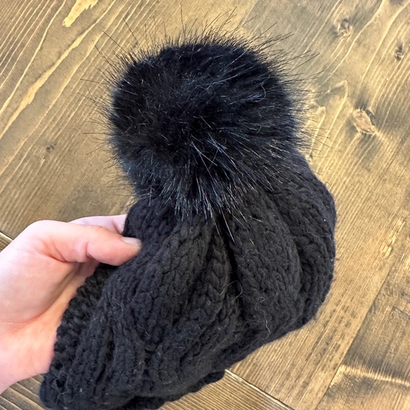 H&M Black Chunky Knit Beanie NWOT - Picture 4 of 6
